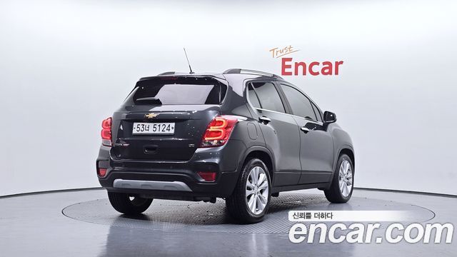 Chevrolet Korea Trax 2017 — photo 2