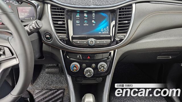 Chevrolet Korea Trax 2017 — photo 13