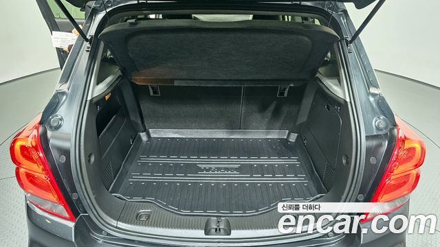 Chevrolet Korea Trax 2017 — photo 20