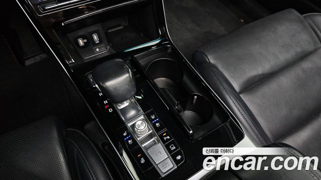 Kia K7 2020 — photo 12