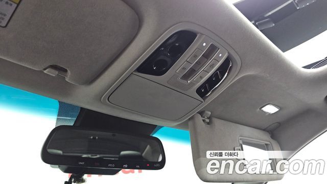 Kia K7 2020 — photo 25