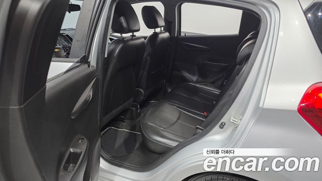 Chevrolet Korea Spark 2018 — photo 11