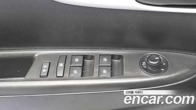 Chevrolet Korea Spark 2018 — photo 12