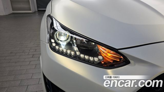 Hyundai Veloster 2019 — photo 8