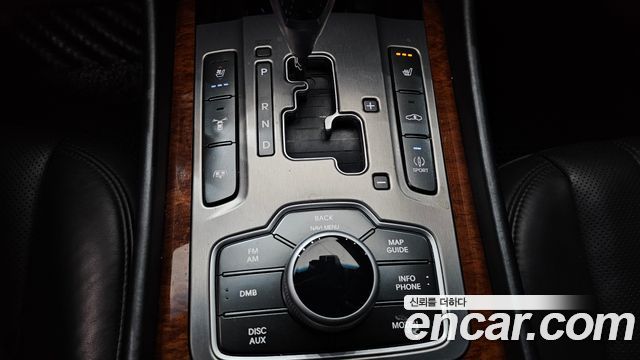 Hyundai Equus 2012 — photo 23