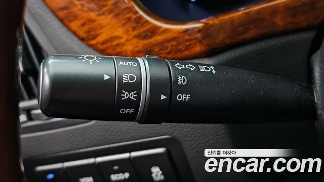 Hyundai Equus 2012 — photo 25