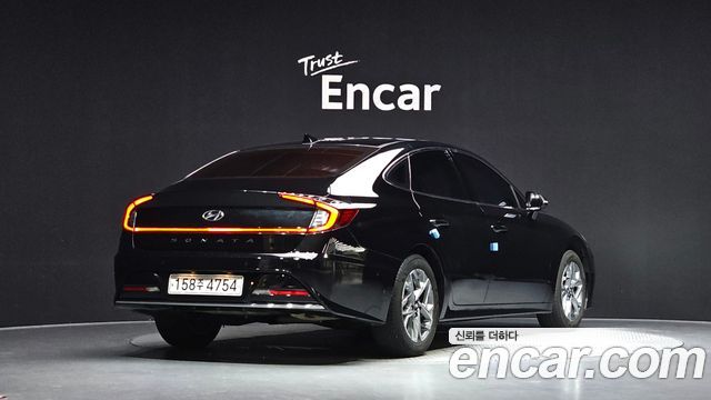 Hyundai Sonata 2022 — photo 2