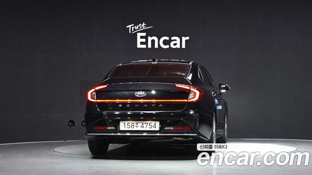 Hyundai Sonata 2022 — photo 4