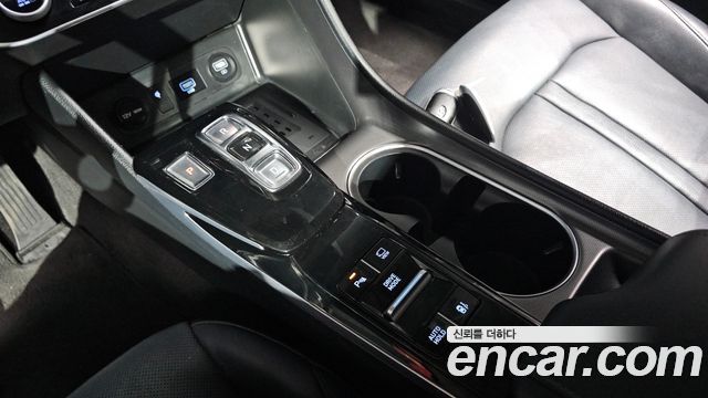 Hyundai Sonata 2022 — photo 12
