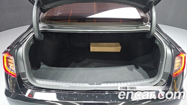 Hyundai Sonata 2022 — photo 26