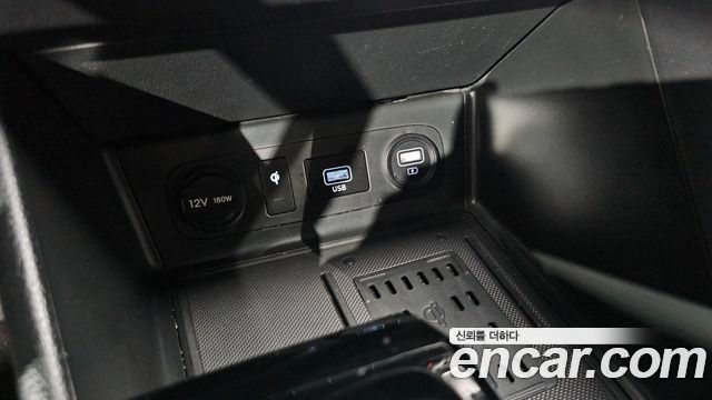 Hyundai Sonata 2022 — photo 28