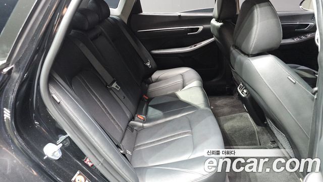 Hyundai Sonata 2022 — photo 33