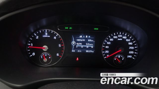 Kia Sorento 2016 — photo 8