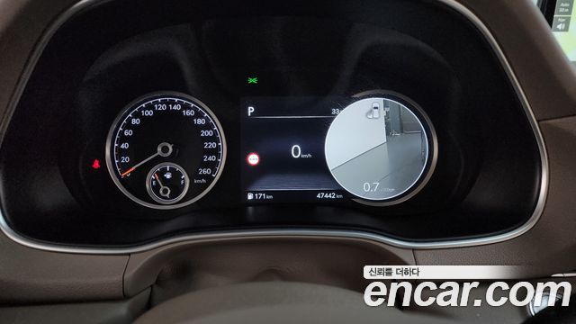Genesis GV80 2023 — photo 11