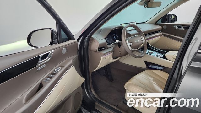 Genesis GV80 2023 — photo 13