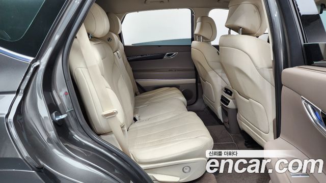 Genesis GV80 2023 — photo 17
