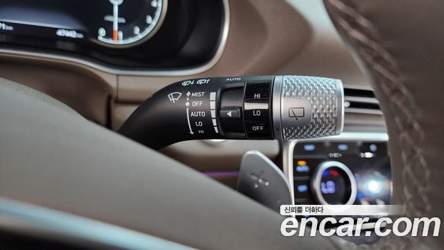 Genesis GV80 2023 — photo 21