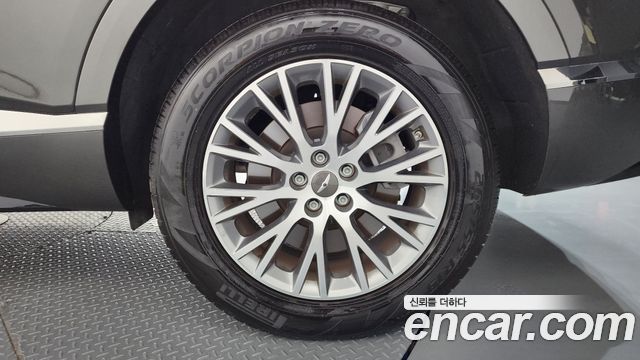 Genesis GV80 2023 — photo 7