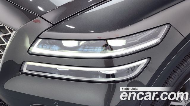 Genesis GV80 2023 — photo 8