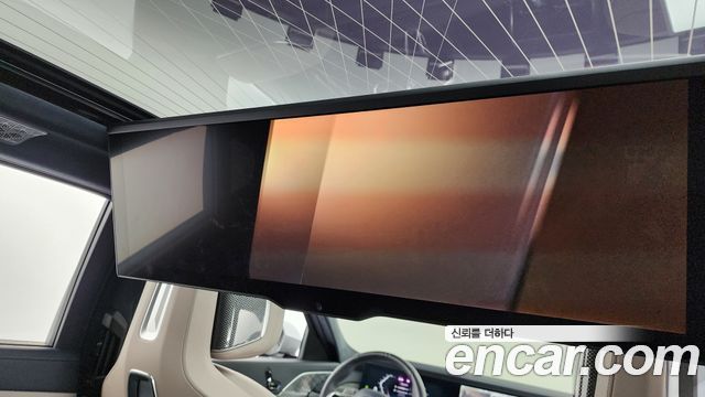 BMW 7-Series 2025 — photo 25
