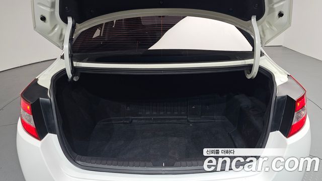 Kia K5 2013 — photo 26