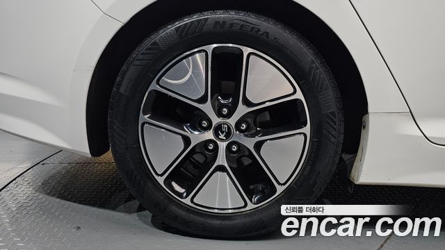 Kia K5 2013 — photo 7