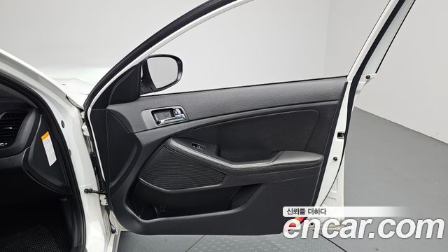 Kia K5 2013 — photo 14
