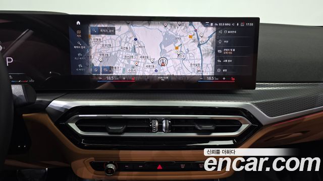 BMW 3-Series 2023 — photo 18