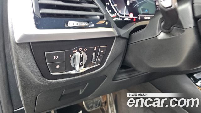 BMW X3 2021 — photo 28