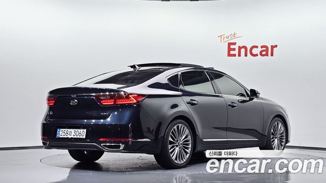 Kia K7 2019 — photo 2
