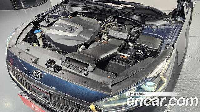 Kia K7 2019 — photo 6