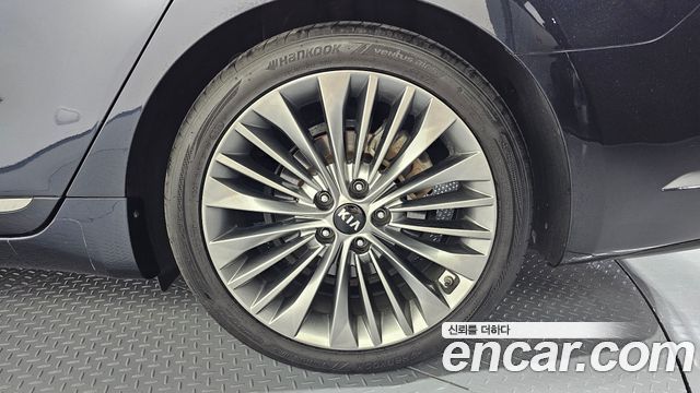 Kia K7 2019 — photo 7