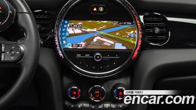 Mini Cooper 2022 — photo 20