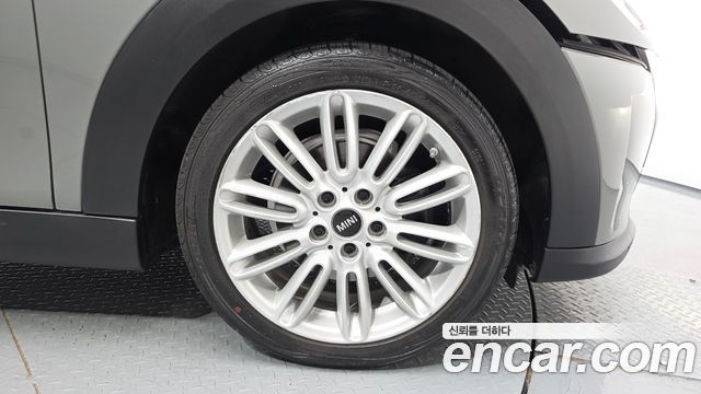 Mini Cooper 2022 — photo 7