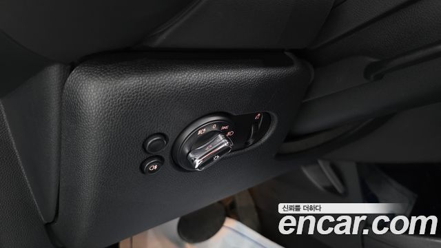 Mini Cooper 2022 — photo 28
