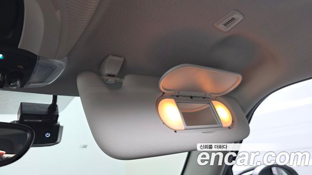 Mini Cooper 2022 — photo 35