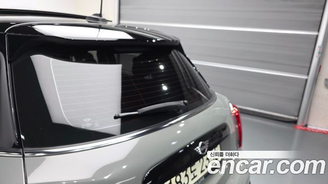 Mini Cooper 2022 — photo 38
