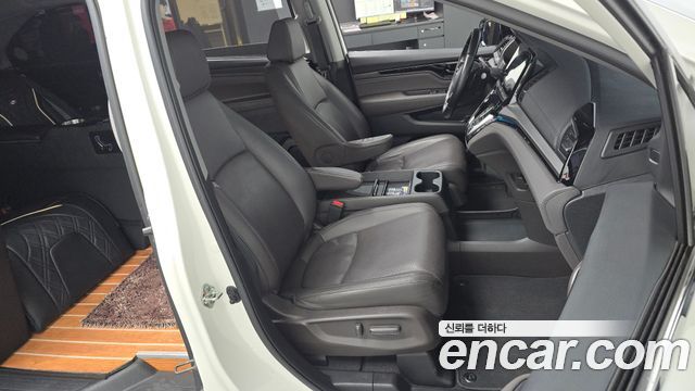 Honda Odyssey 2019 — photo 16