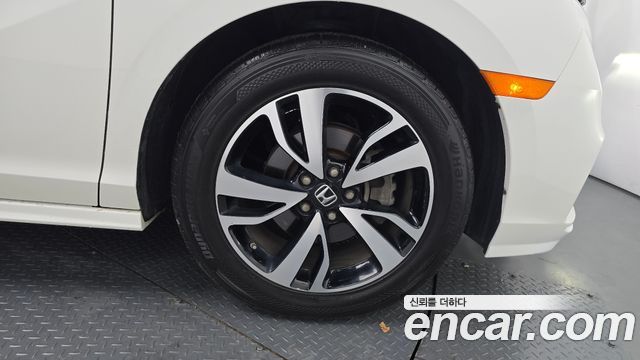 Honda Odyssey 2019 — photo 31