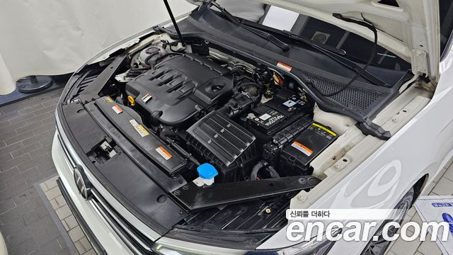 Volkswagen Passat 2021 — photo 6