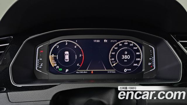 Volkswagen Passat 2021 — photo 11