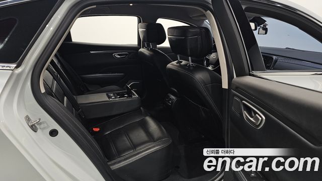 Renault Korea SM6 2017 — photo 17