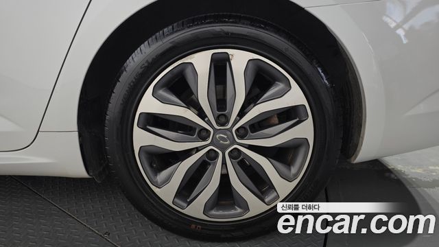 Renault Korea SM6 2017 — photo 7