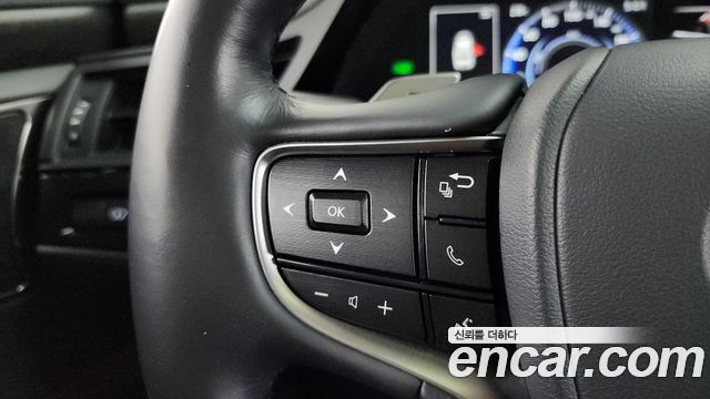 Lexus ES 2022 — photo 22