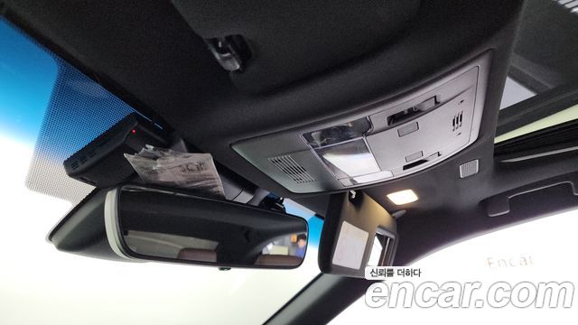 Lexus ES 2022 — photo 29