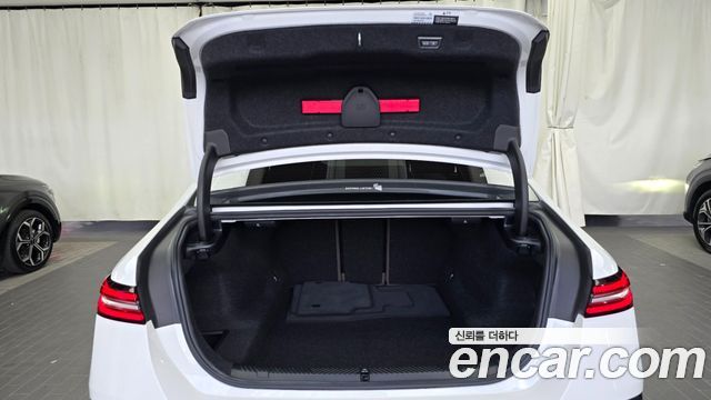 BMW 5-Series 2024 — photo 5