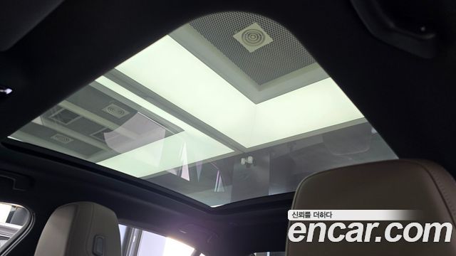 BMW 5-Series 2024 — photo 11