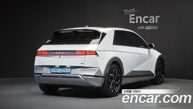 Hyundai Ioniq5 2023 — photo 2