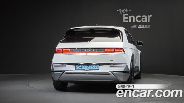 Hyundai Ioniq5 2023 — photo 4