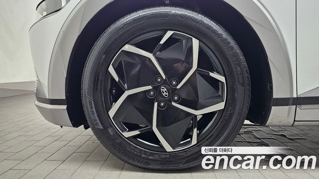 Hyundai Ioniq5 2023 — photo 5